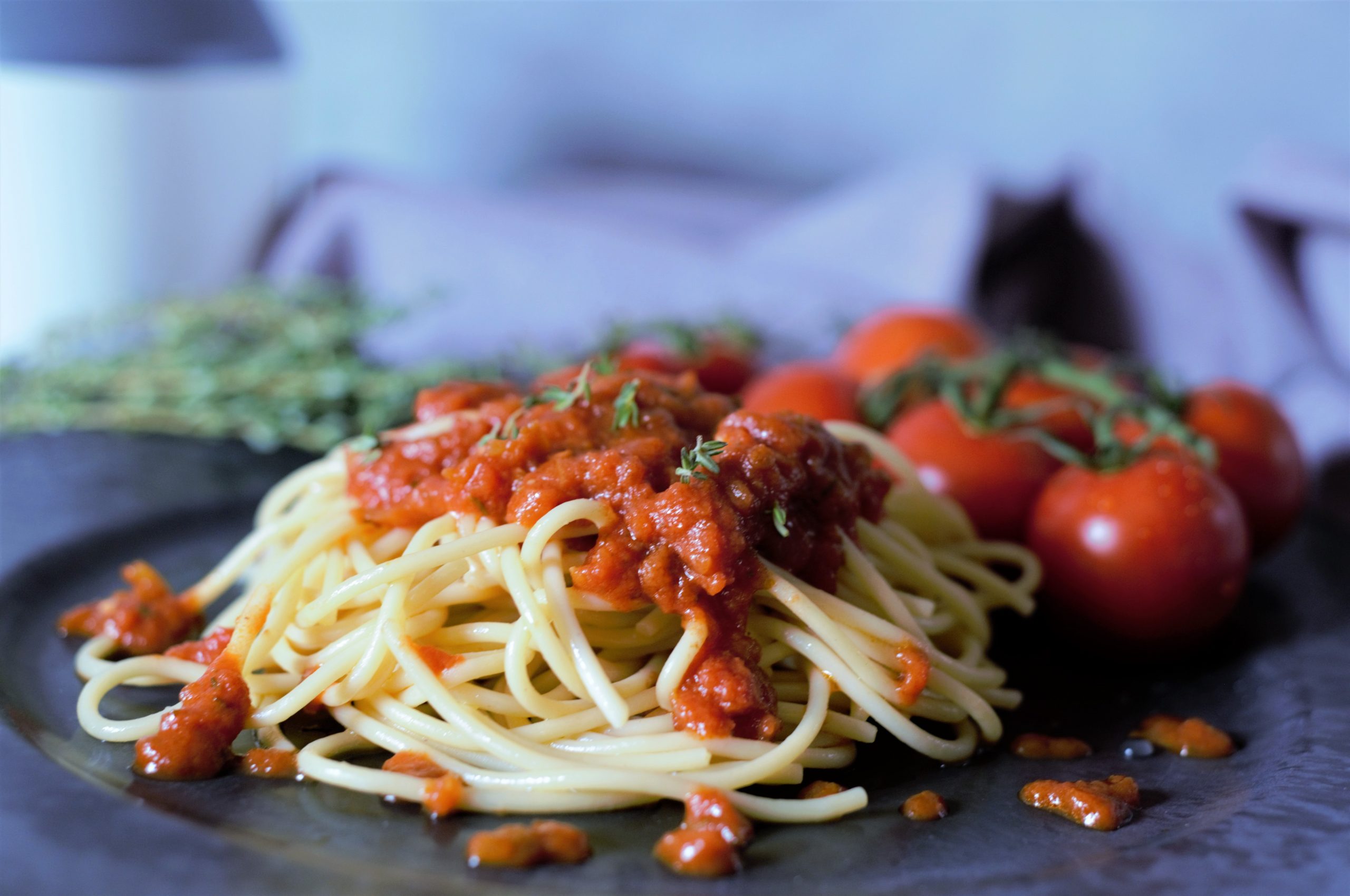 Nudeln mit Tomatensauce