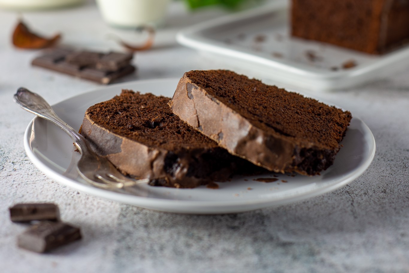 Gewürzkuchen mit Schokolade und Zimtglasur