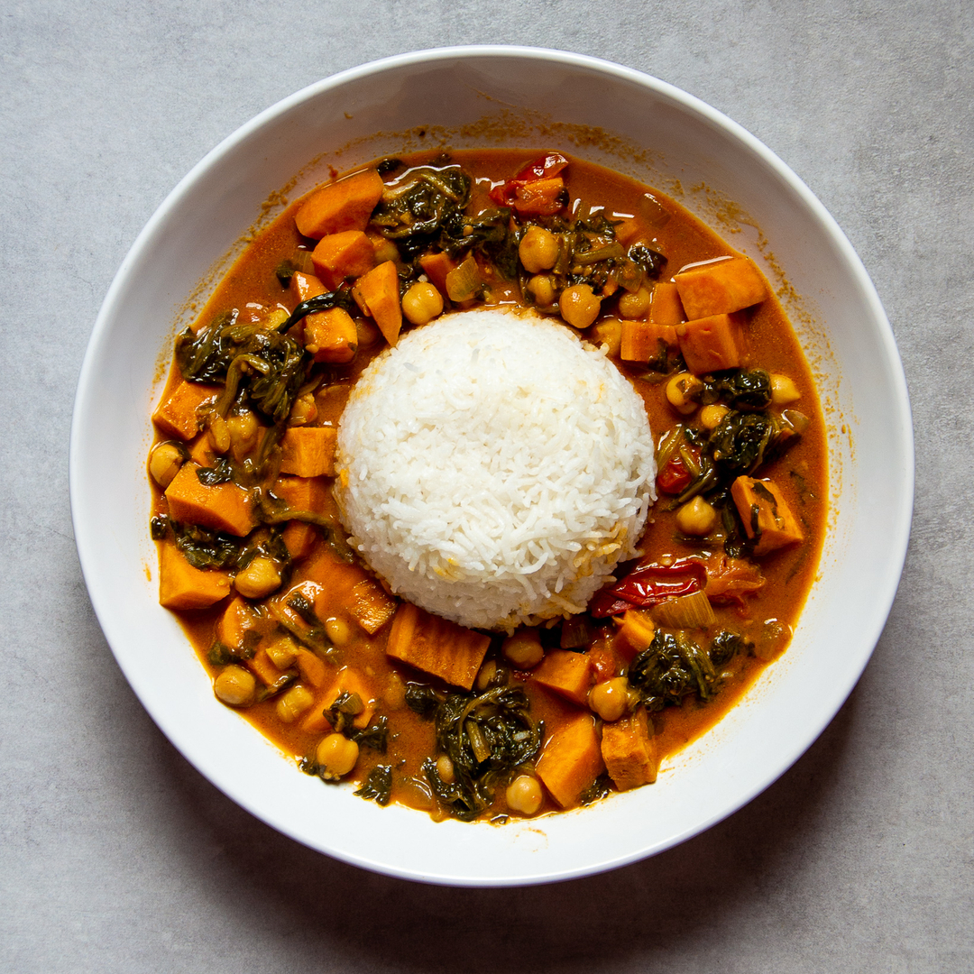 Cremiges Süßkartoffel Curry mit Kichererbsen