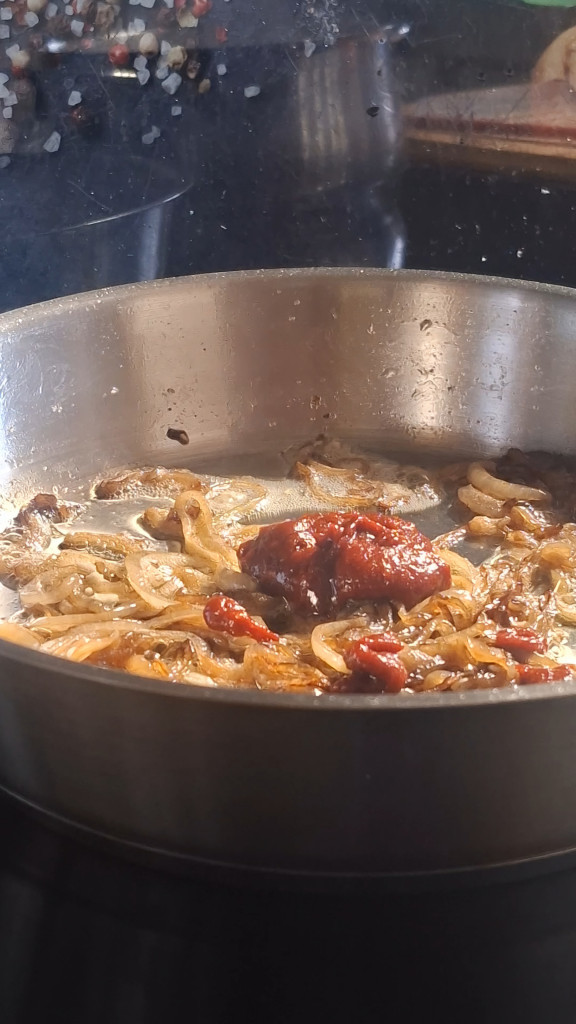 Gochujang-Butter-Nudeln